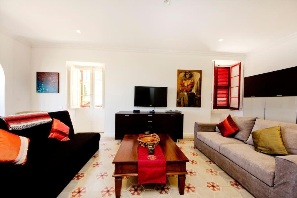 Ag3 - Large, Bright And Stylish Apartment Valletta Exterior photo