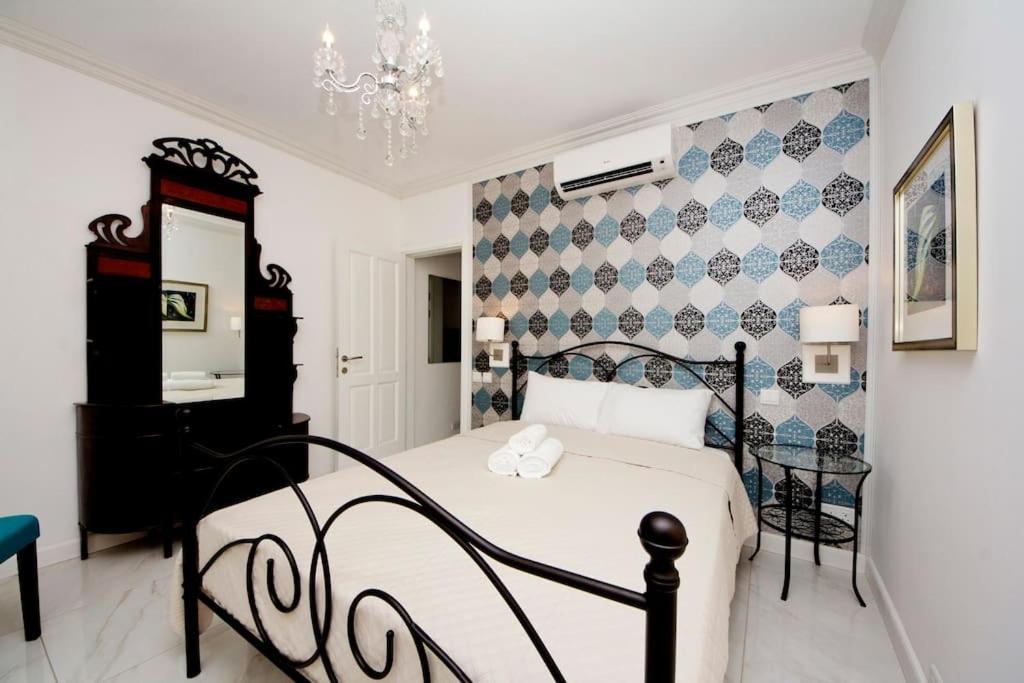 Ag3 - Large, Bright And Stylish Apartment Valletta Exterior photo