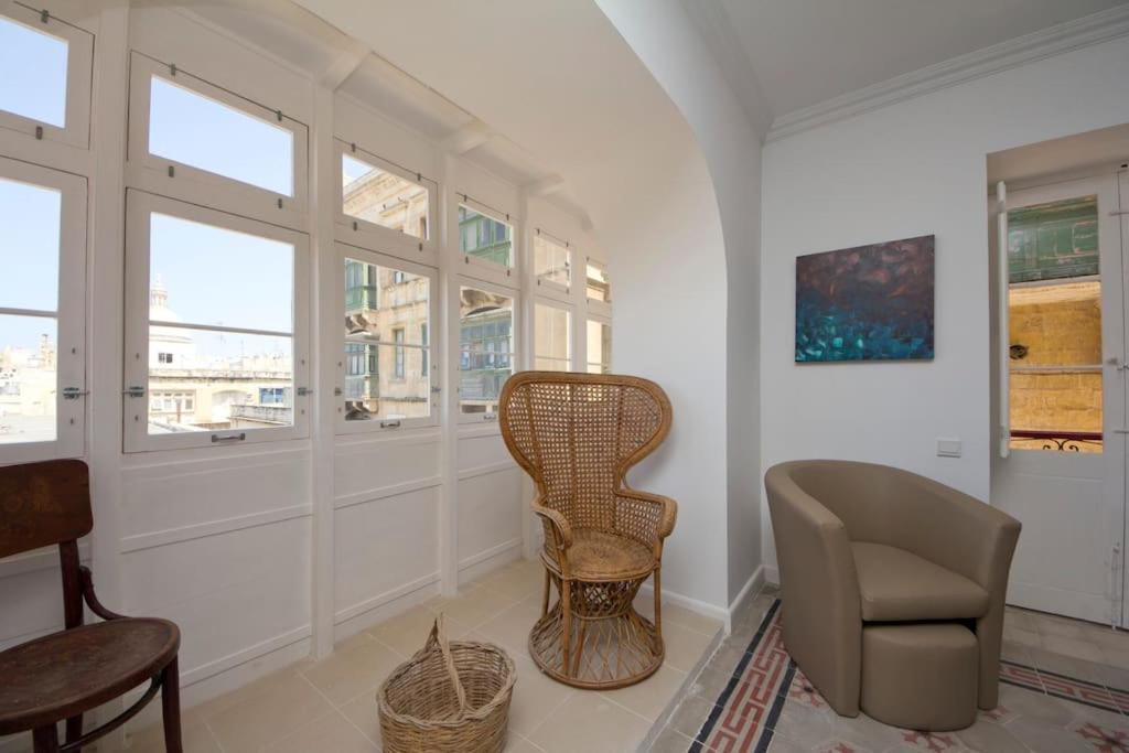 Ag3 - Large, Bright And Stylish Apartment Valletta Exterior photo