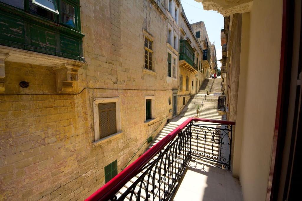Ag3 - Large, Bright And Stylish Apartment Valletta Exterior photo